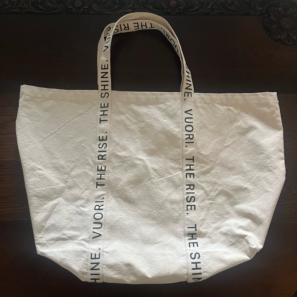 Vuori Natural Rise & Shine Tote with Branded Straps